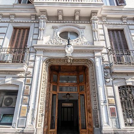 Napul'E 19 Hotel Наполи Екстериор снимка