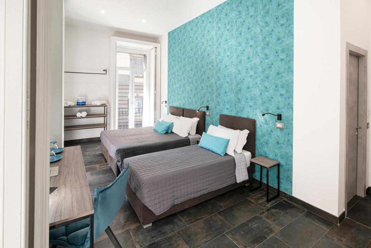 Napul'E 19 Hotel Наполи Екстериор снимка